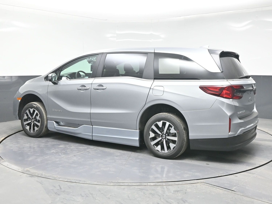New 2026 Honda Odyssey EX-L - BraunAbility Side Entry Entry In Floor Automatic Ramp