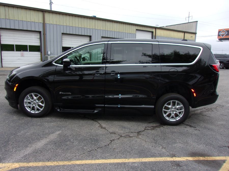 2022 CHRYSLER VOYAGER - Image 20