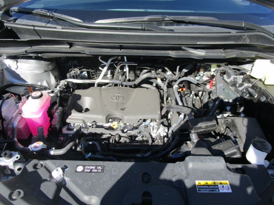 New 2025 Toyota Sienna Hybrid XSE Sport - BraunAbility Side Entry Entry Fold Out Automatic Ramp