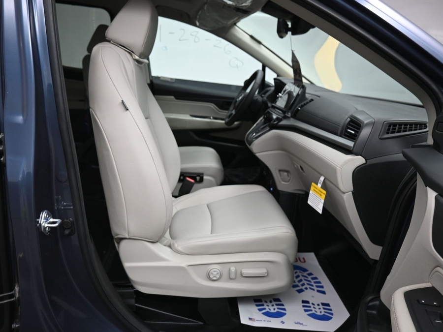 New 2026 Honda Odyssey EX-L - BraunAbility Side Entry Entry In Floor Automatic Ramp