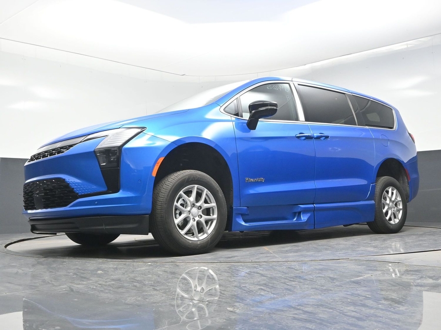 Blue Chrysler Pacifica image number 18