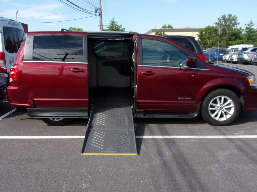 2019 Dodge Grand Caravan SXT - Photo 8