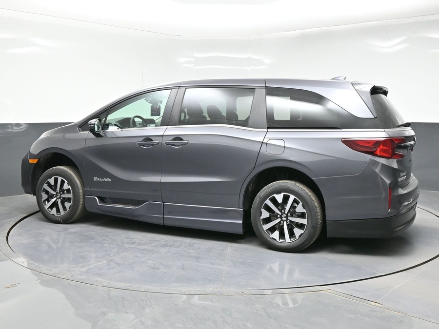New 2026 Honda Odyssey EX-L - BraunAbility Side Entry Entry In Floor Automatic Ramp