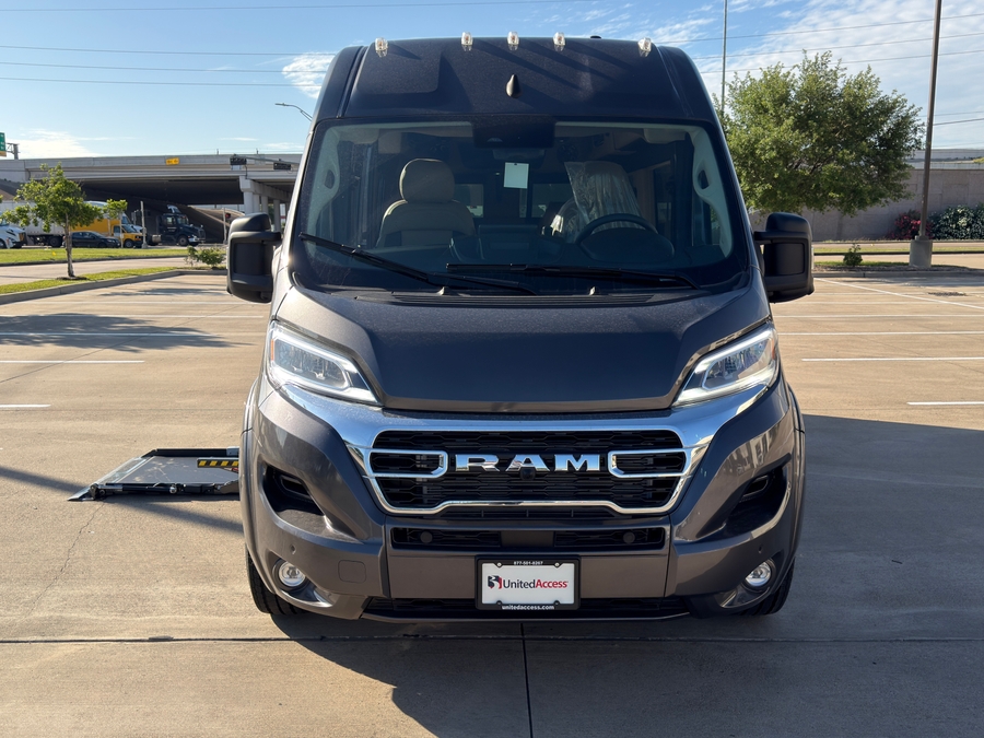 New 2025 Ram ProMaster 2500 159" WB HR -  Side Entry Entry Lift Automatic Ramp