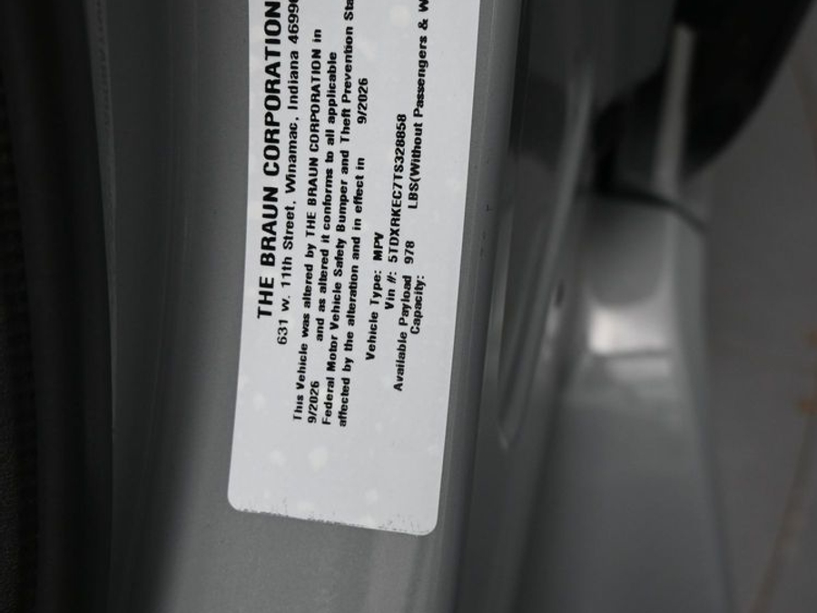 New 2026 Toyota Sienna Hybrid XSE Sport - BraunAbility Side Entry In Floor Automatic Ramp