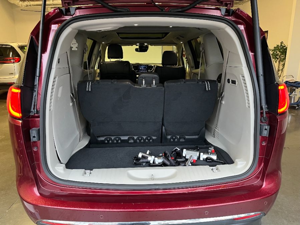 2018 CHRYSLER PACIFICA - Image 7