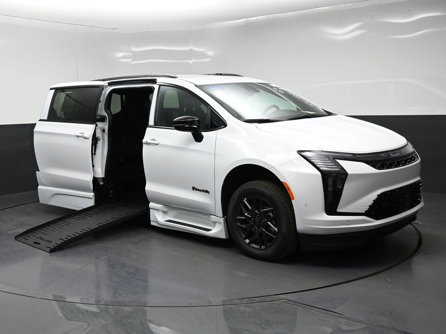 New 2027 Chrysler Pacifica Select Sport - BraunAbility Side Entry Fold Out Automatic Ramp