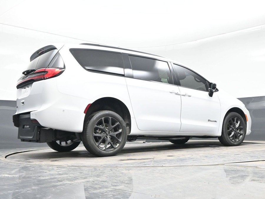 Used 2024 Chrysler Pacifica Touring L - BraunAbility Rear Entry Entry Fold Out Manual Ramp
