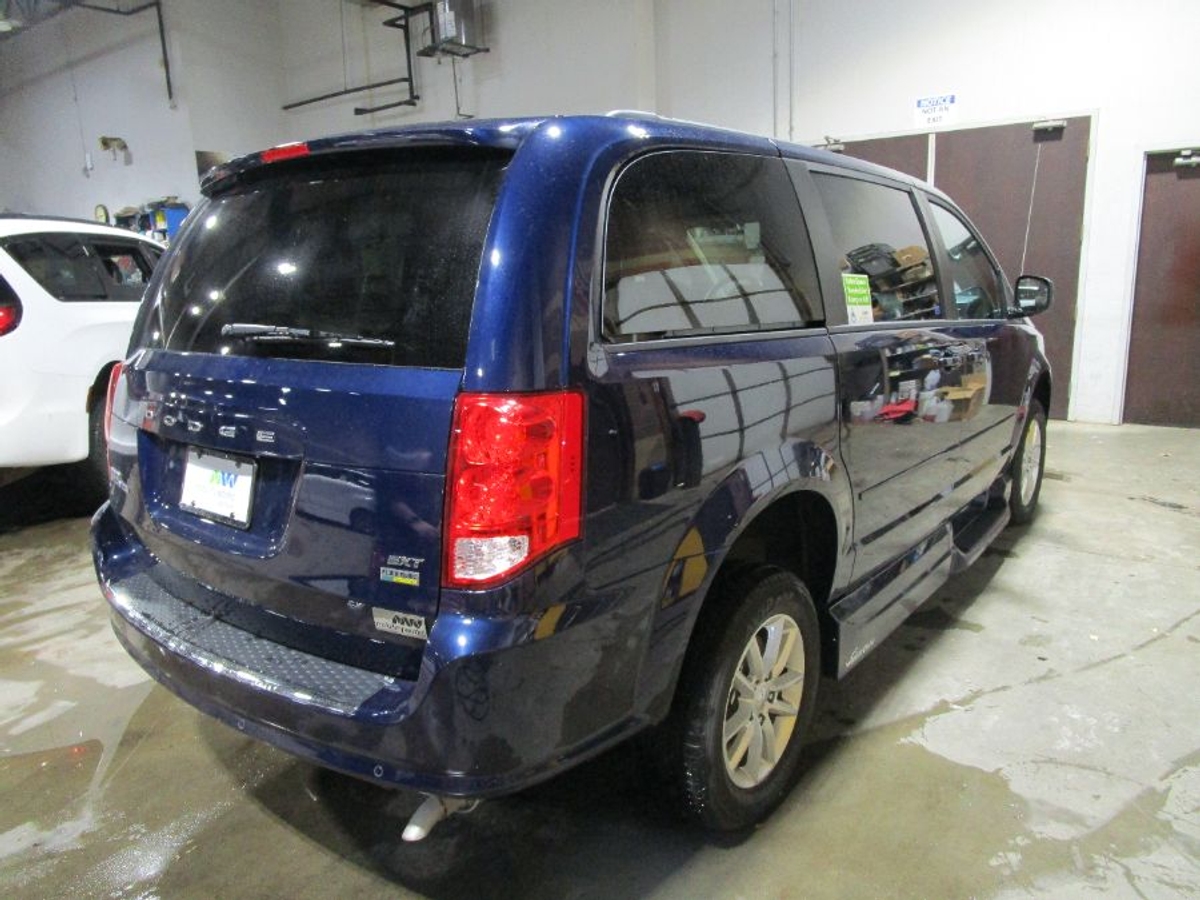 2015 DODGE GRAND CARAVAN - Image 3