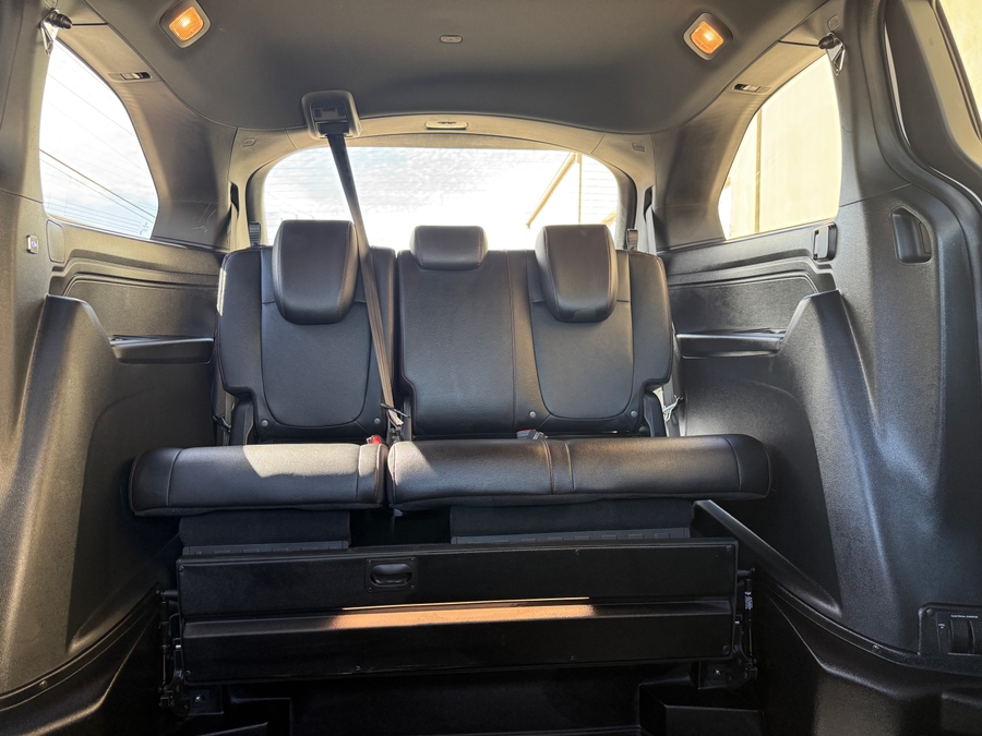 Used 2024 Honda Odyssey Sport - BraunAbility Side Entry Entry In Floor Automatic Ramp