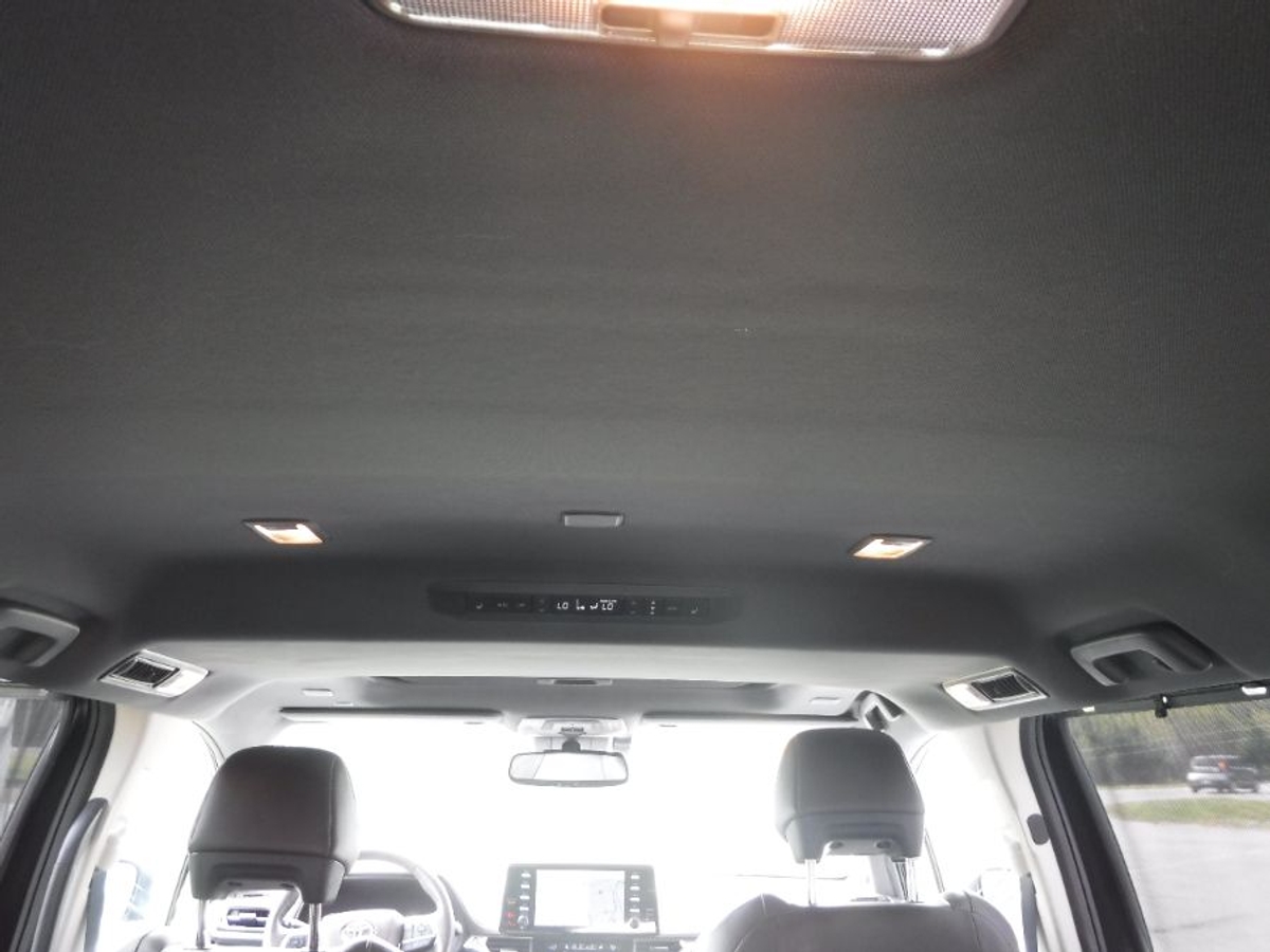 2022 TOYOTA SIENNA - Image 15