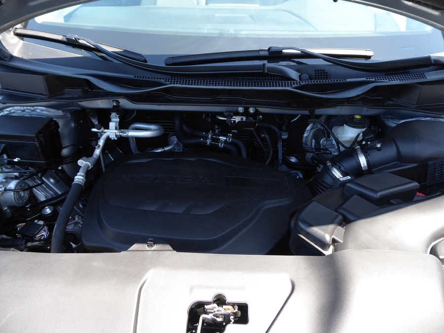 New 2026 Honda Odyssey EX-L - BraunAbility Side Entry In Floor Automatic Ramp