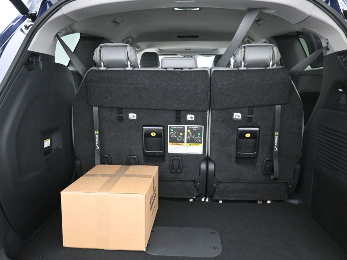 2025 TOYOTA SIENNA - Image 14