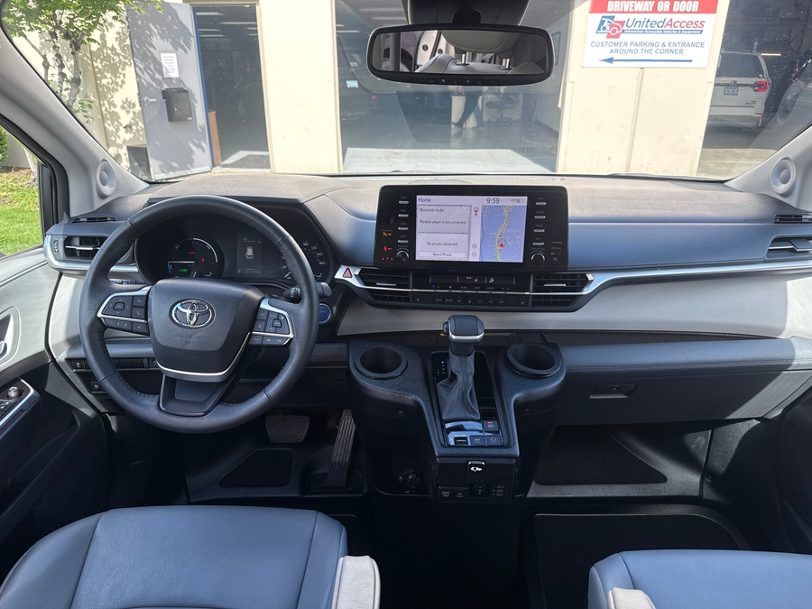 Used 2024 Toyota Sienna Hybrid XLE Plus - BraunAbility Side Entry Entry Fold Out Automatic Ramp