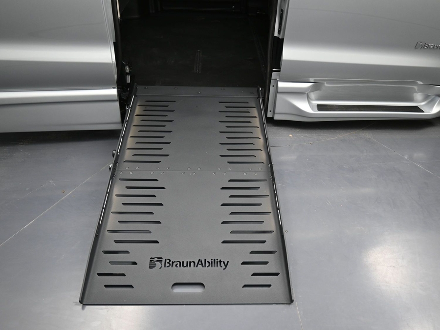 Used 2024 Chrysler Pacifica Touring L - BraunAbility Side Entry Entry Fold Out Automatic Ramp