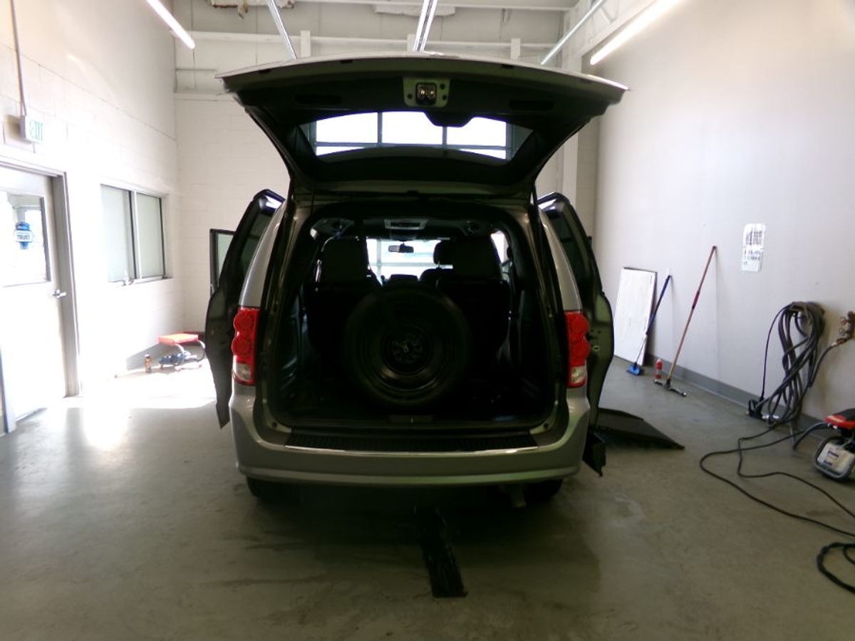 2018 DODGE GRAND CARAVAN - Image 12