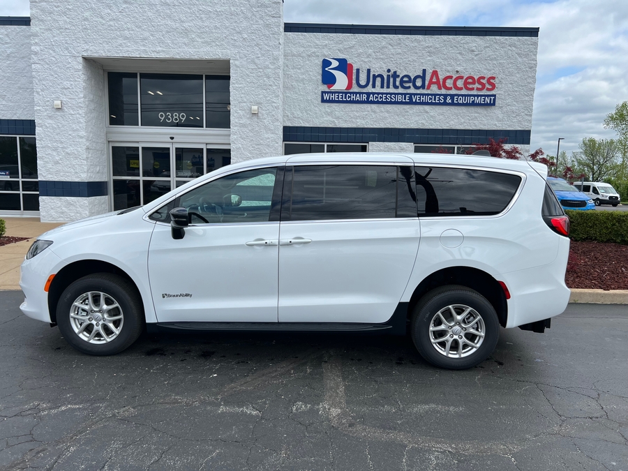 New 2025 Chrysler Voyager LX - BraunAbility Commercial Rear Entry Entry Fold Out Manual Ramp