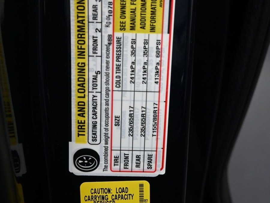 New 2026 Toyota Sienna Hybrid XLE Base - BraunAbility Side Entry In Floor Automatic Ramp