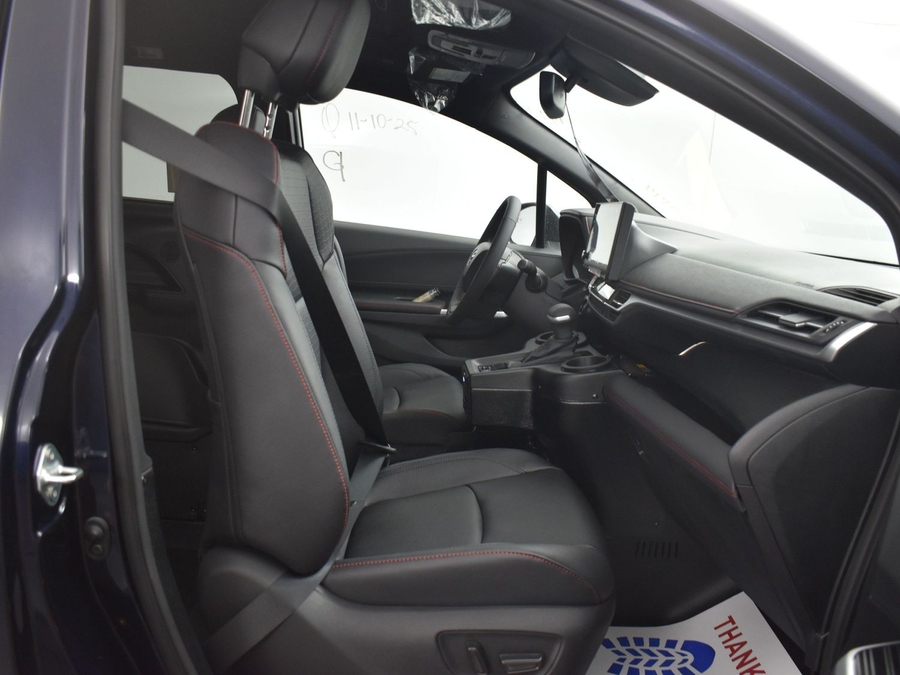 New 2025 Toyota Sienna Hybrid XSE Sport - BraunAbility Side Entry Entry Fold Out Automatic Ramp