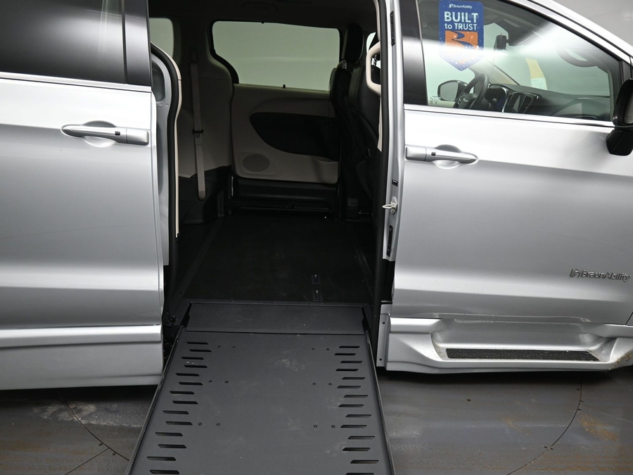 Used 2024 Chrysler Pacifica Touring L - BraunAbility Side Entry Entry In Floor Automatic Ramp
