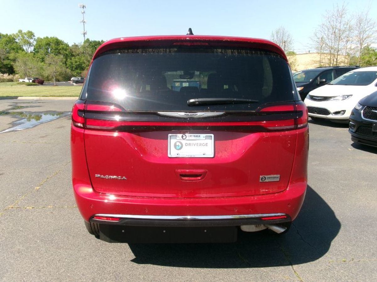2024 CHRYSLER PACIFICA - Image 8