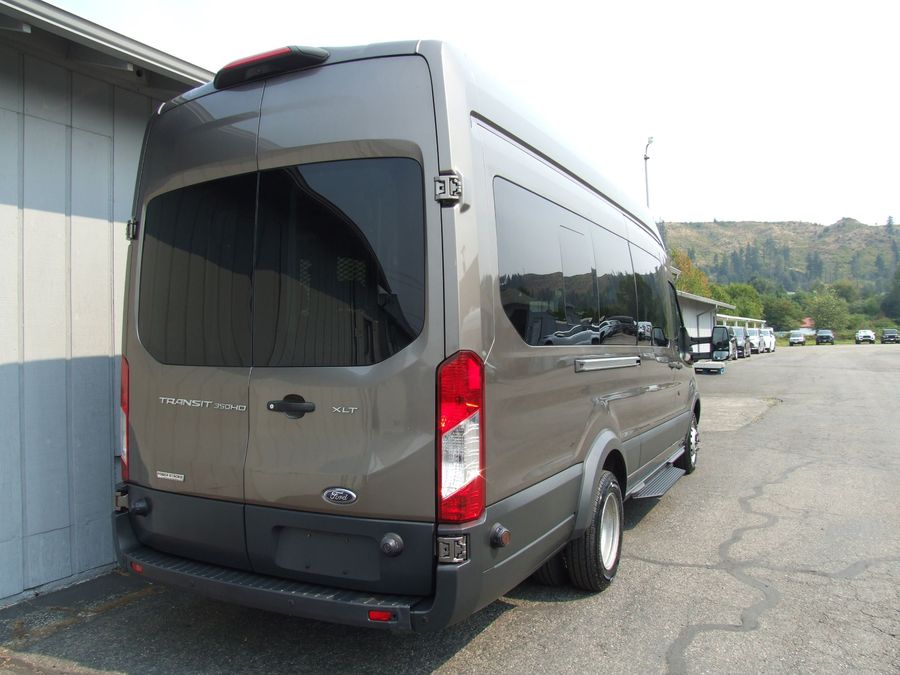 Used 2018 Ford Transit 350 HD XL - BraunAbility Rear Entry Entry Lift Automatic Ramp