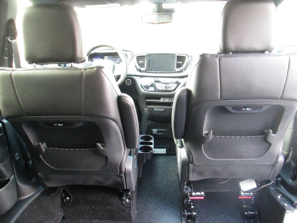 2026 CHRYSLER PACIFICA - Image 7