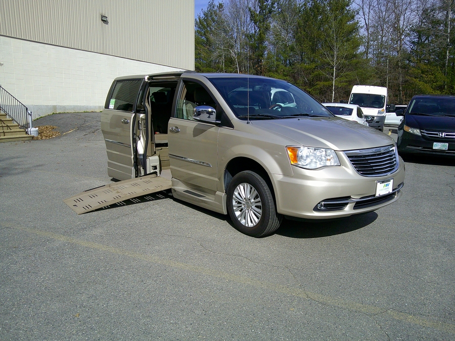 2014 Chrysler Town & Country