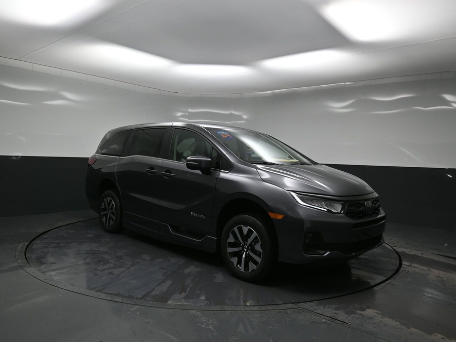 New 2026 Honda Odyssey EX-L - BraunAbility Side Entry In Floor Automatic Ramp