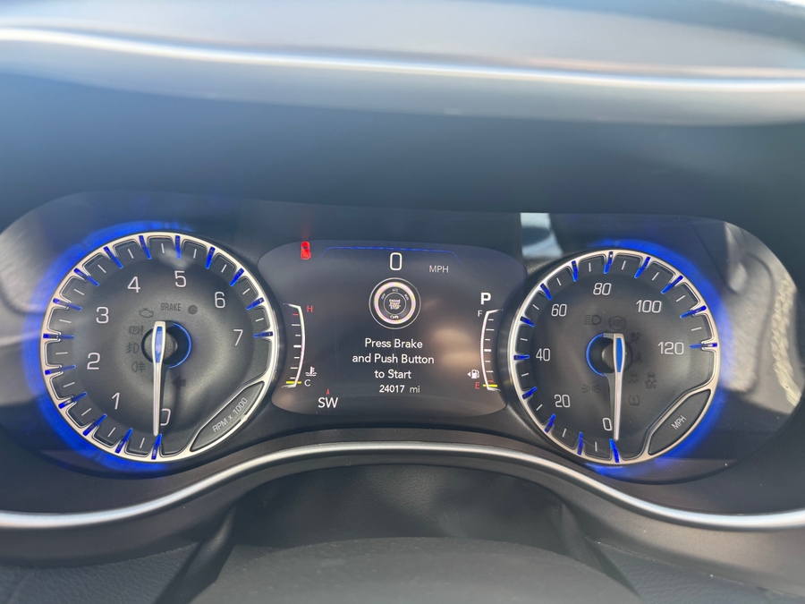 Used 2023 Chrysler Pacifica Touring L Safety - BraunAbility Side Entry Entry In Floor Automatic Ramp