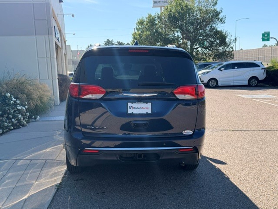 Used 2018 Chrysler Pacifica Touring L Plus - BraunAbility Side Entry Entry Fold Out Automatic Ramp