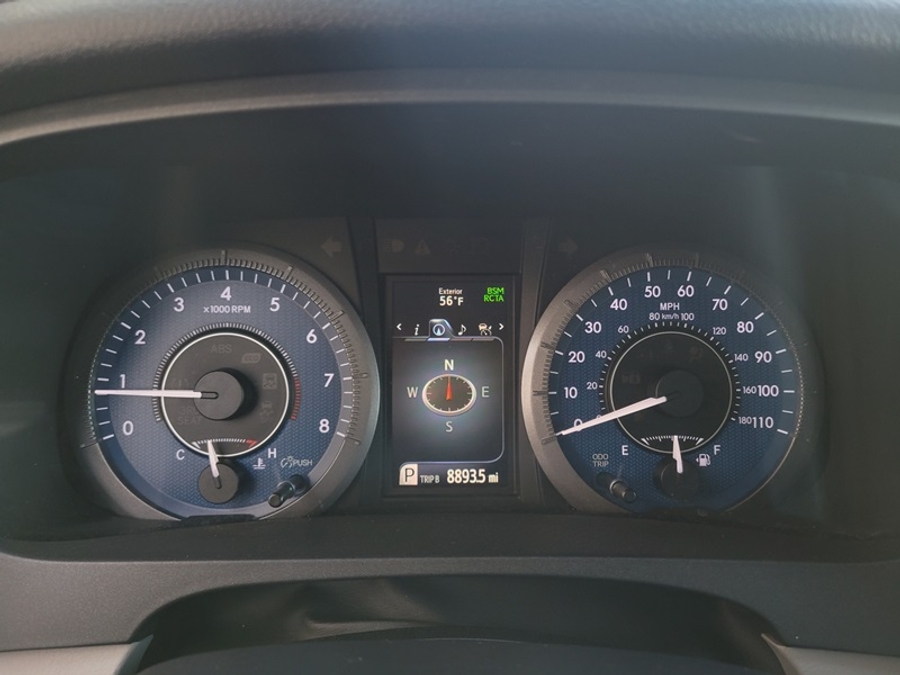 Used 2020 Toyota Sienna XLE Base - VMI Side Entry Entry In Floor Automatic Ramp