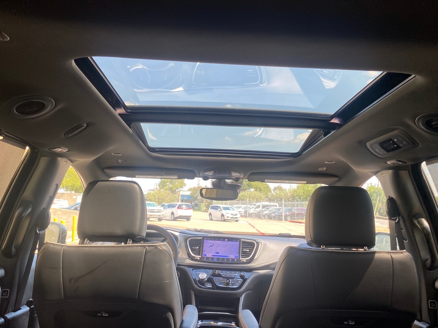 Used 2023 Chrysler Pacifica Limited Sport - RLX Side Entry Entry In Floor Automatic Ramp