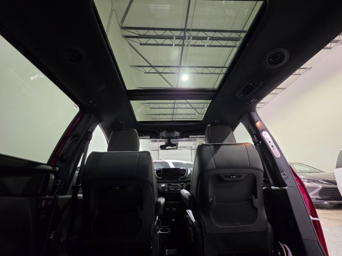 Red Chrysler Pacifica image number 12