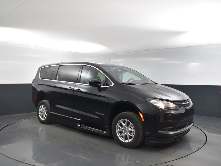 Used 2023 Chrysler Voyager LX - BraunAbility Side Entry Entry Fold Out Automatic Ramp