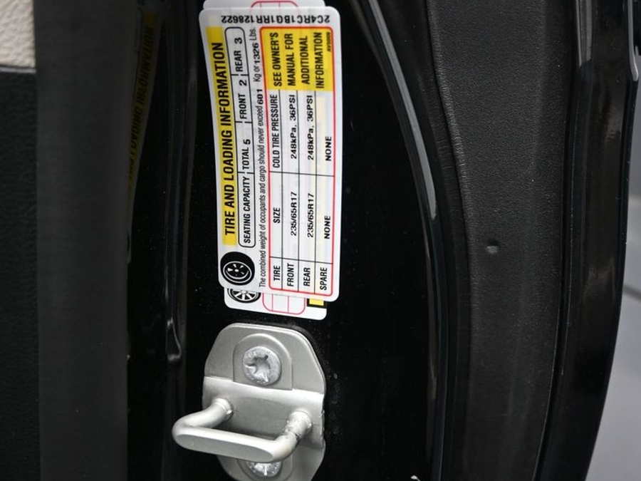 Used 2024 Chrysler Pacifica Touring L - BraunAbility Side Entry In Floor Automatic Ramp