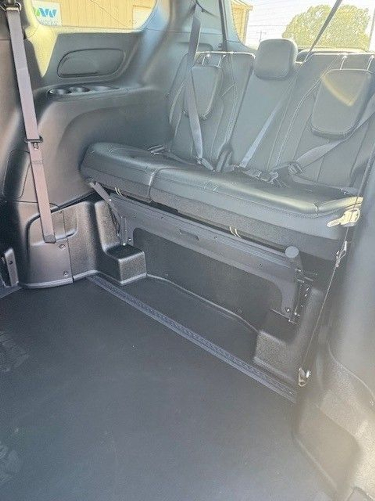 2025 CHRYSLER PACIFICA - Image 8