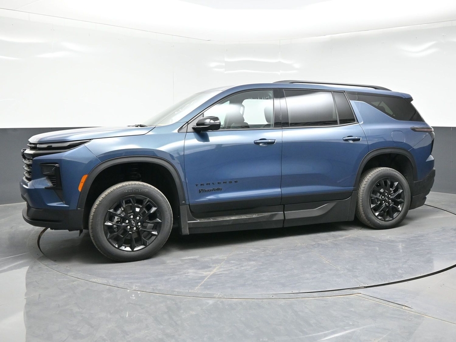 New 2026 Chevrolet Traverse 1LT Midnight - BraunAbility Side Entry Entry In Floor Automatic Ramp