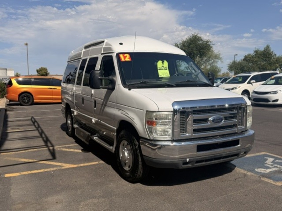 Used 2012 Ford E-Series SD - VMI Side Entry Lift Automatic Ramp