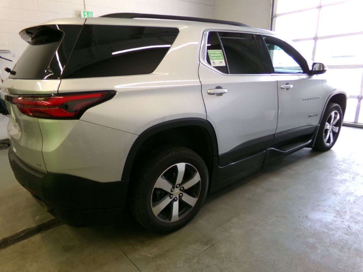 2022 CHEVROLET TRAVERSE - Image 14