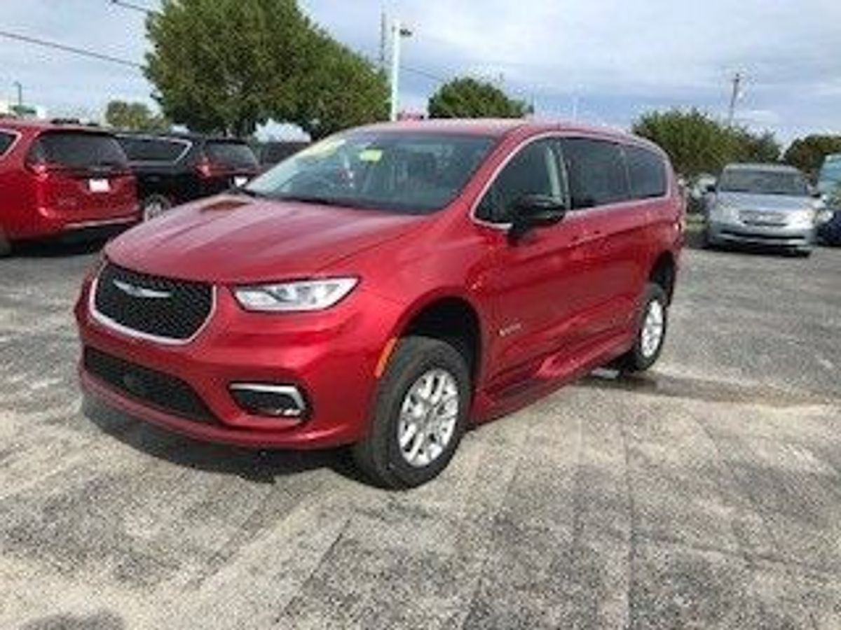 2024 CHRYSLER PACIFICA - Image 3