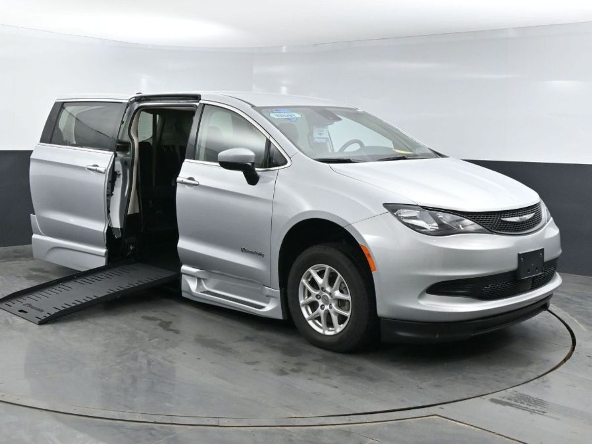 2023 CHRYSLER VOYAGER - Image 18