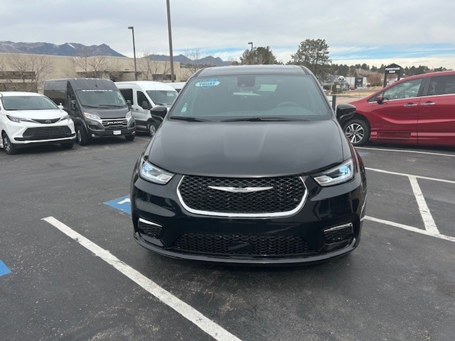 New 2025 Chrysler Voyager LX - BraunAbility Commercial Rear Entry Entry Fold Out Manual Ramp