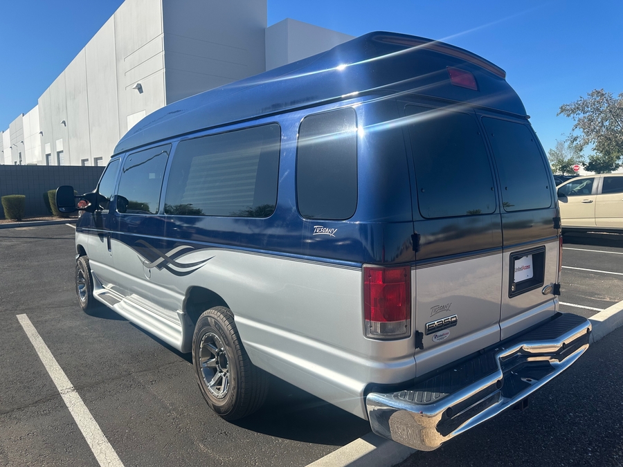 Used 2014 Ford E-Series SD - OTH Side Entry Entry Lift Automatic Ramp