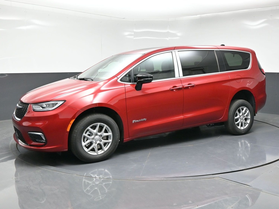 New 2026 Chrysler Pacifica Select Plus - BraunAbility Rear Entry Fold Out Manual Ramp