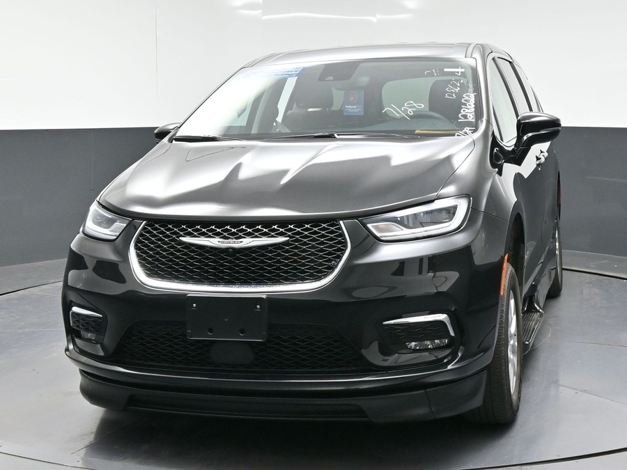 Used 2024 Chrysler Pacifica Touring L - BraunAbility Side Entry In Floor Automatic Ramp