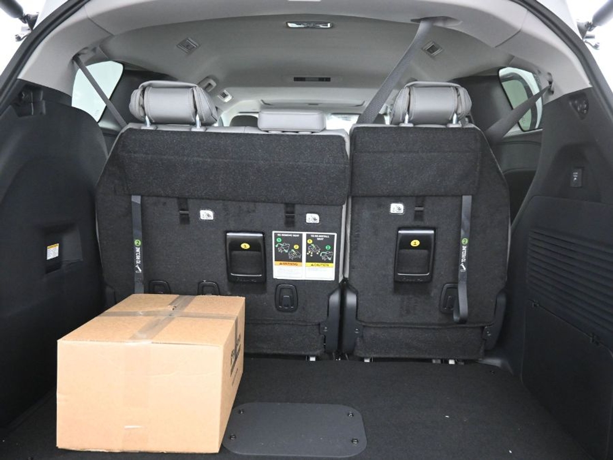 2025 TOYOTA SIENNA - Image 14