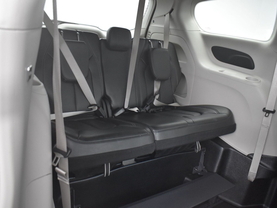 Used 2024 Chrysler Pacifica Touring L - BraunAbility Side Entry Entry Fold Out Automatic Ramp