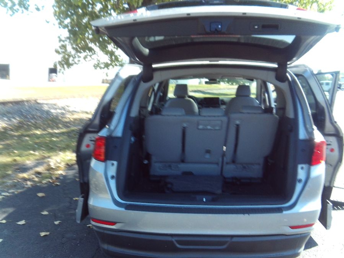 2023 HONDA ODYSSEY - Image 17
