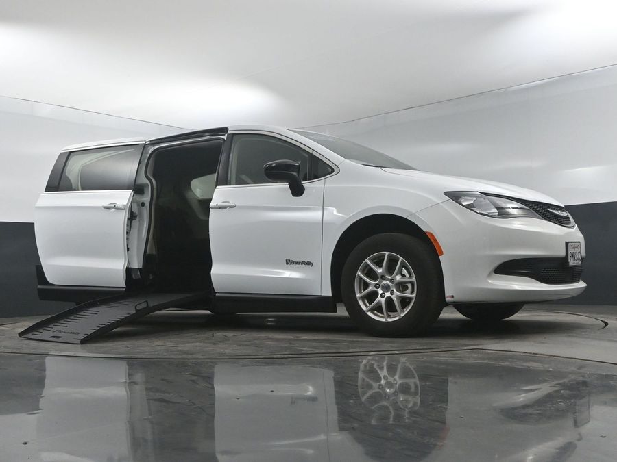 Used 2024 Chrysler Voyager LX - BraunAbility Side Entry Entry Fold Out Manual Ramp